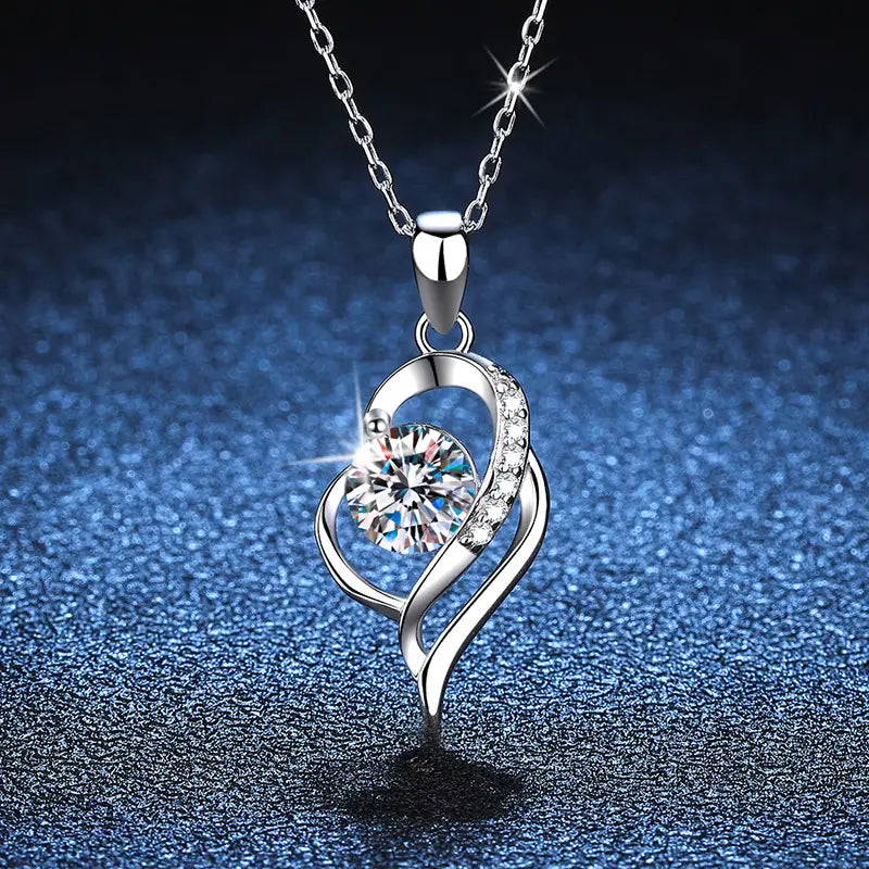 TAILEDEN™ Magnetic Moissanite Diamond Necklace (🎉New Year's Sale - Last Day! 🔥 Save up to 80%!)